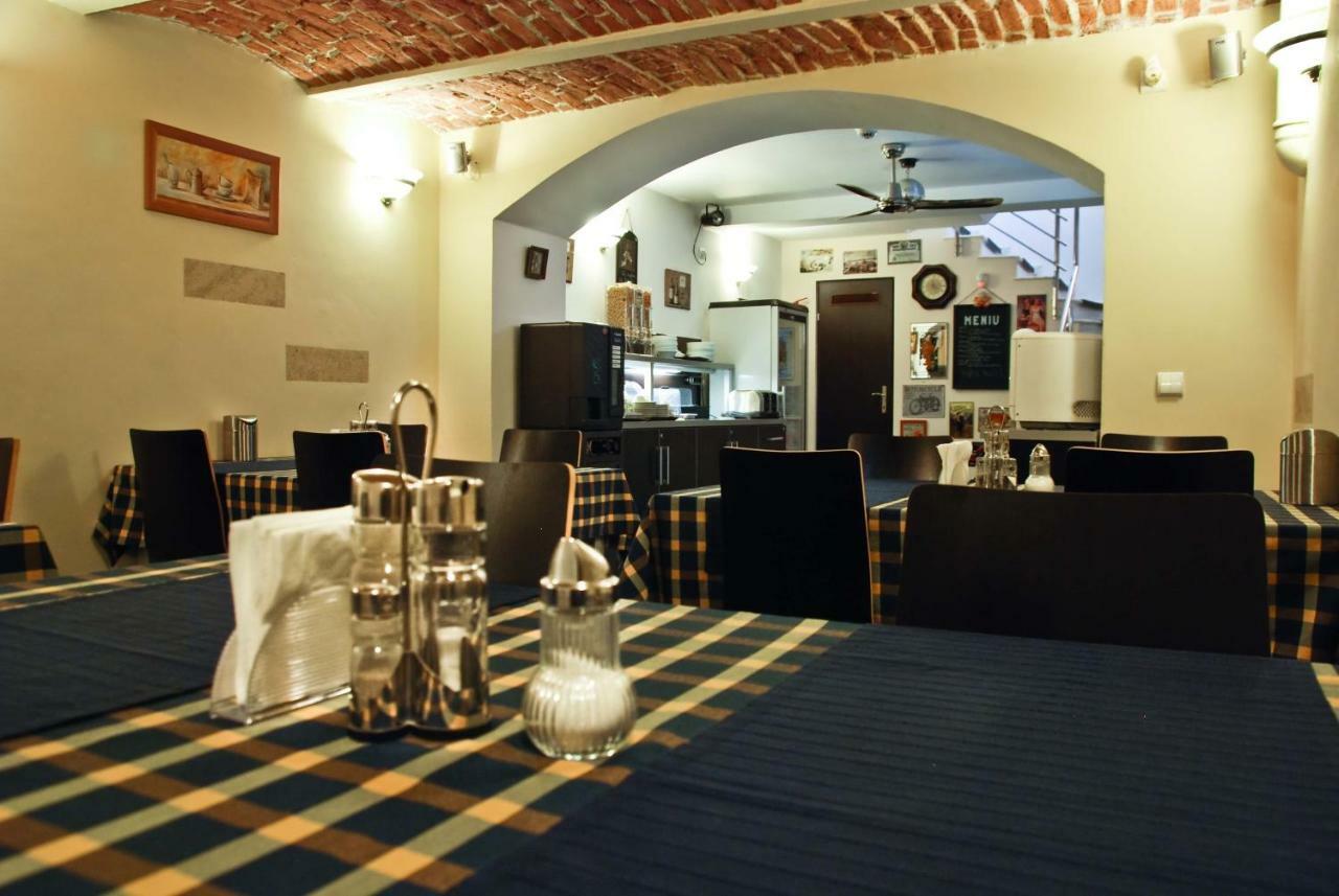 Pensiunea Max Cluj-Napoca Exterior photo